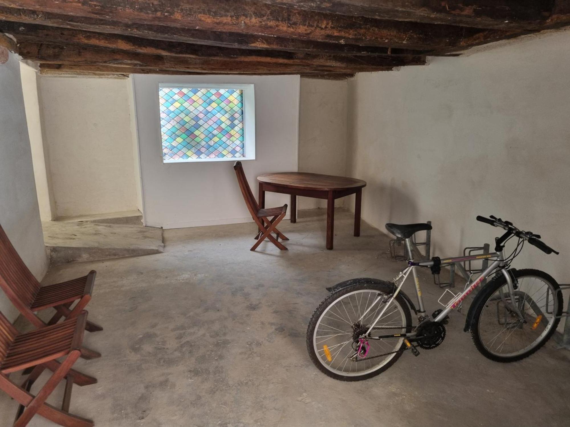 Fenetre Sur Cour Du Docteur Privey - Secure Park Bike - Voie Bleue Hotel Tournus Exterior photo
